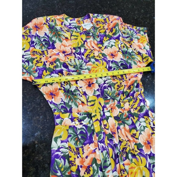 Vintage Jeffrey & Dana Floral Rayon Round Neck Short Sleeve Knee Length Dress - Picture 8 of 10